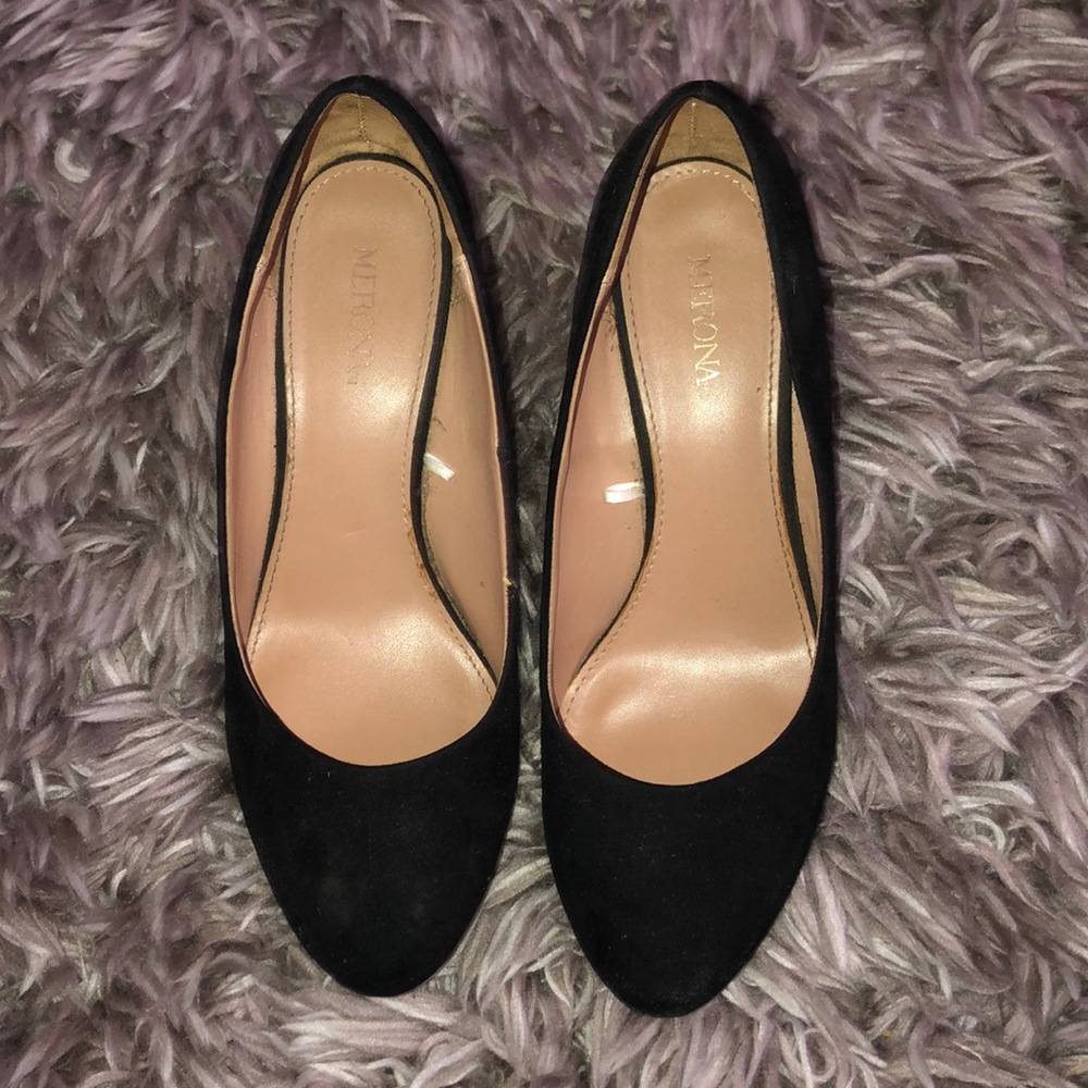 Women’s Merona Black wedge. Size 8